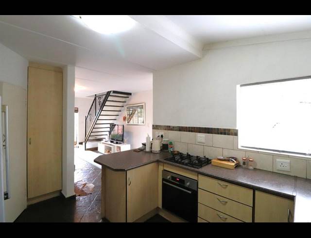 3 BEDROOM DUPLEX FOR SALE IN NOORDHANG